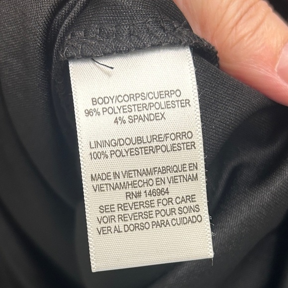 Donna Ricco Black and Silver Shimmer Cocktail Dress Size 6 - Picture 8 of 9